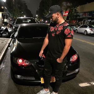 Meet your Posher, Keon